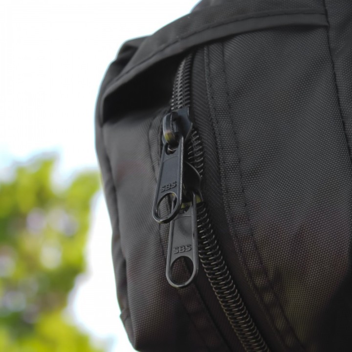 Zadaszenie Wild Camp Batwing II Premium 270° 2,5 m zielone – kierowca - ujęcie 13