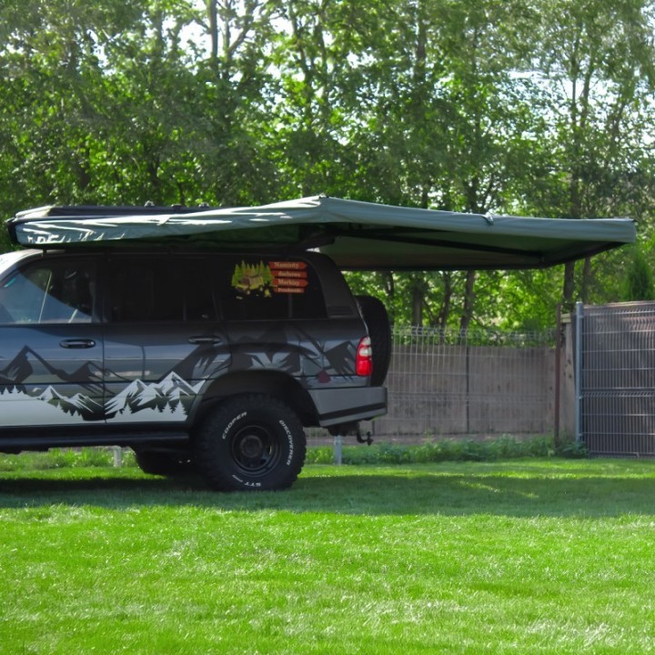 Zadaszenie Wild Camp Batwing II Premium 270° 2,5 m zielone – kierowca - ujęcie 15