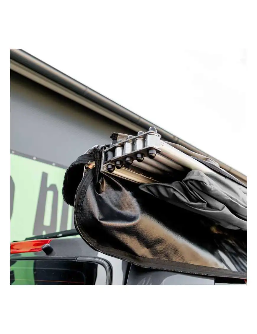 Wild Camp HEX 270° Awning 2m – Passenger Side