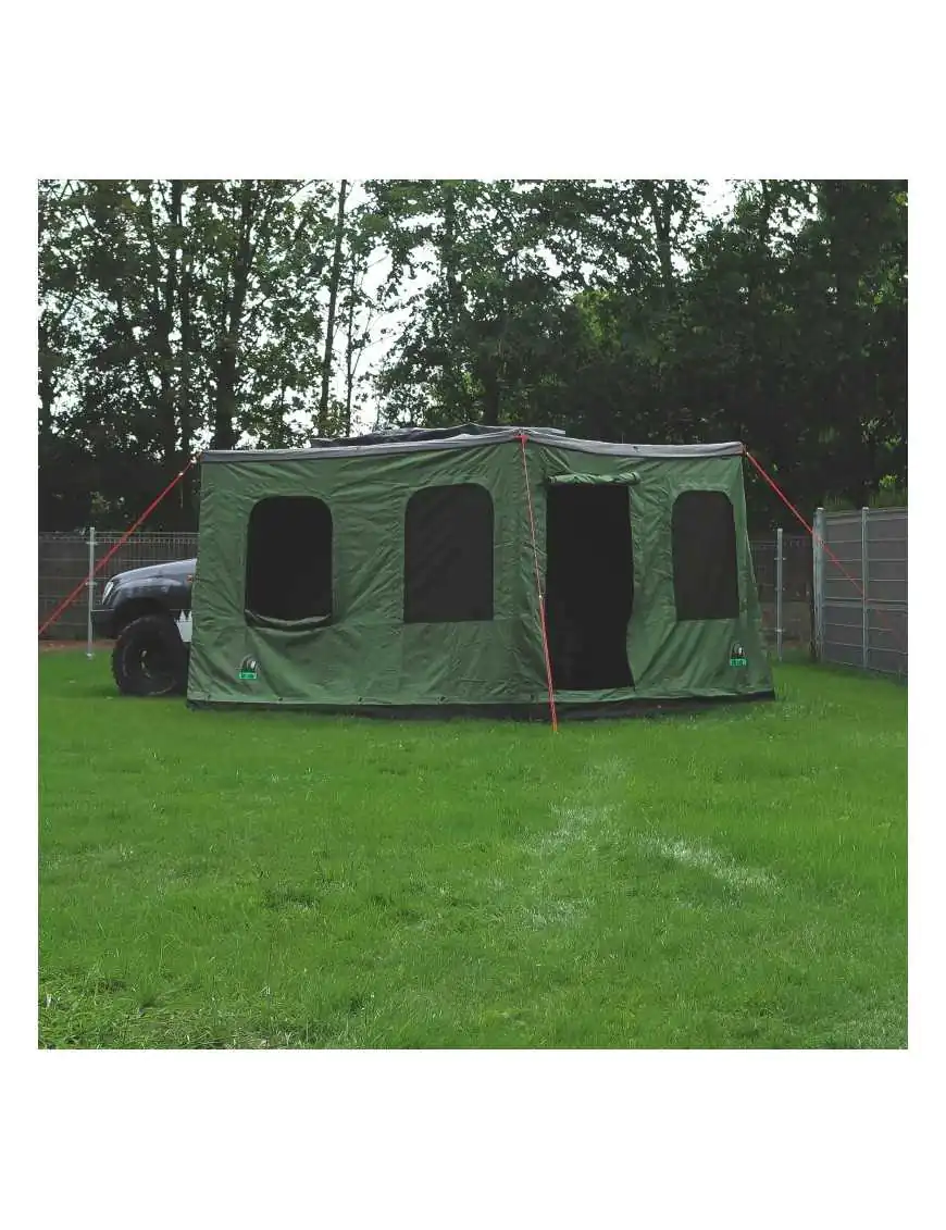 Batwing 2.4 m 270° Awning Enclosure – Green, Driver’s Side