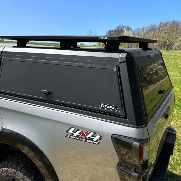 Zabudowa ISUZU D-MAX 2021-2023 2023- 1,9 L | DIESEL 3 L | DIESEL RIVAL 4x4 Osłony i zderzaki - ujęcie 2