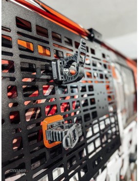 Para szybkomocujących uchwytów Molle na siekier łopatę | akcesoria | Viking Overlanders | Szekla4x4.pl