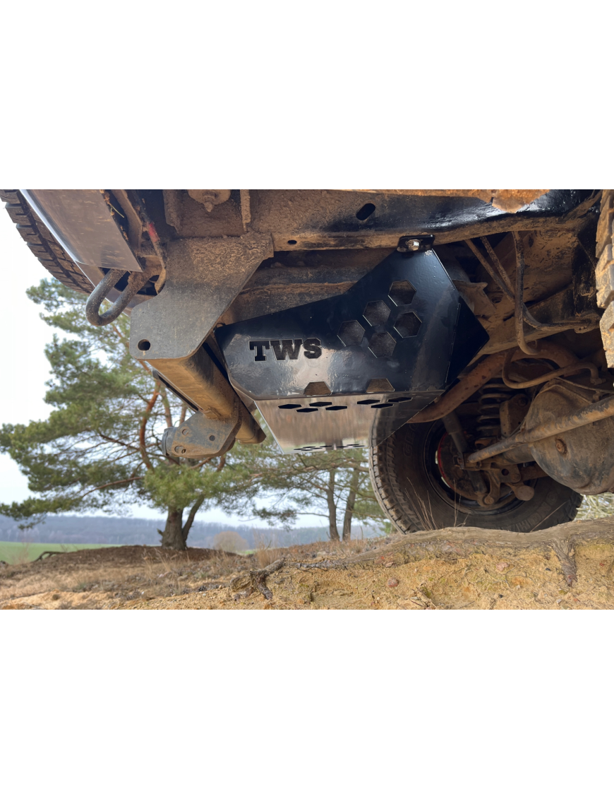 Osłona zbiornika paliwa do Grand Vitara I 98-05 XL7 5D 3D | Szekla4x4.pl