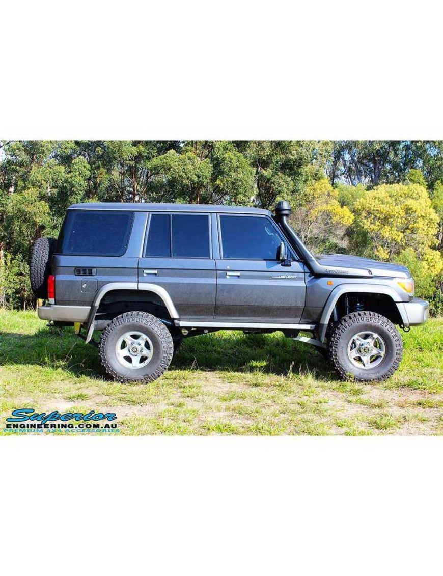 Zestaw zawieszenia Superflex Superior Engineering Lift 5" Zestaw zawieszenia Superflex Superior Engineering Lift 5"