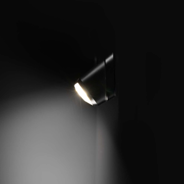 NUUK E-LINE SCENE LIGHT 80W | 8200 lm STRANDS - ujęcie 10