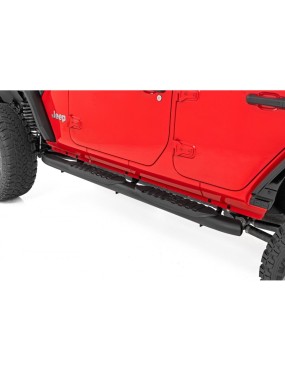 Progi, stopnie boczne czarne Rough Country Oval Nerf Steps
