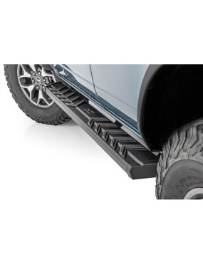 Progi, stopnie boczne Rough Country BA2