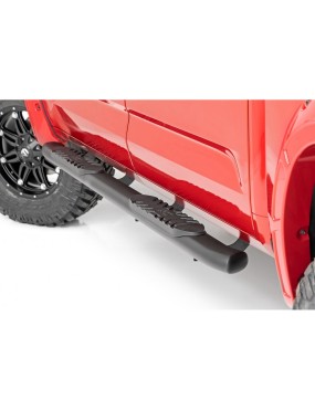 Progi, stopnie boczne czarne Rough Country Oval Nerf Steps