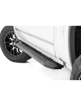 Progi, stopnie Rough Country RPT2 Crew Cab