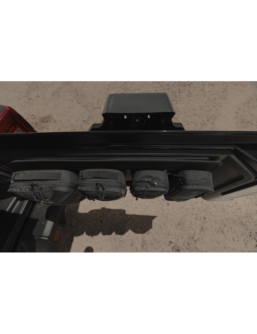 Zestaw toreb na tylną klapę Jeep Wrangler JL | Szekla4x4.pl Zestaw toreb na tylną klapę Jeep Wrangler JL | Szekla4x4.pl
