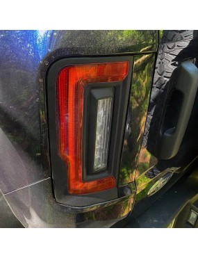 Niskoprofilowe tylne lampy LED Ford New Bronco 2021+