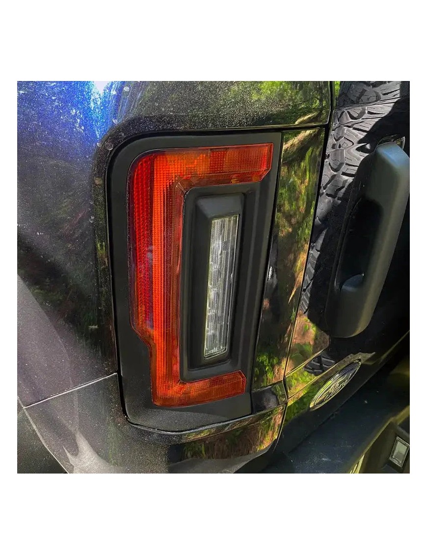 Niskoprofilowe tylne lampy LED Ford New Bronco 2021+