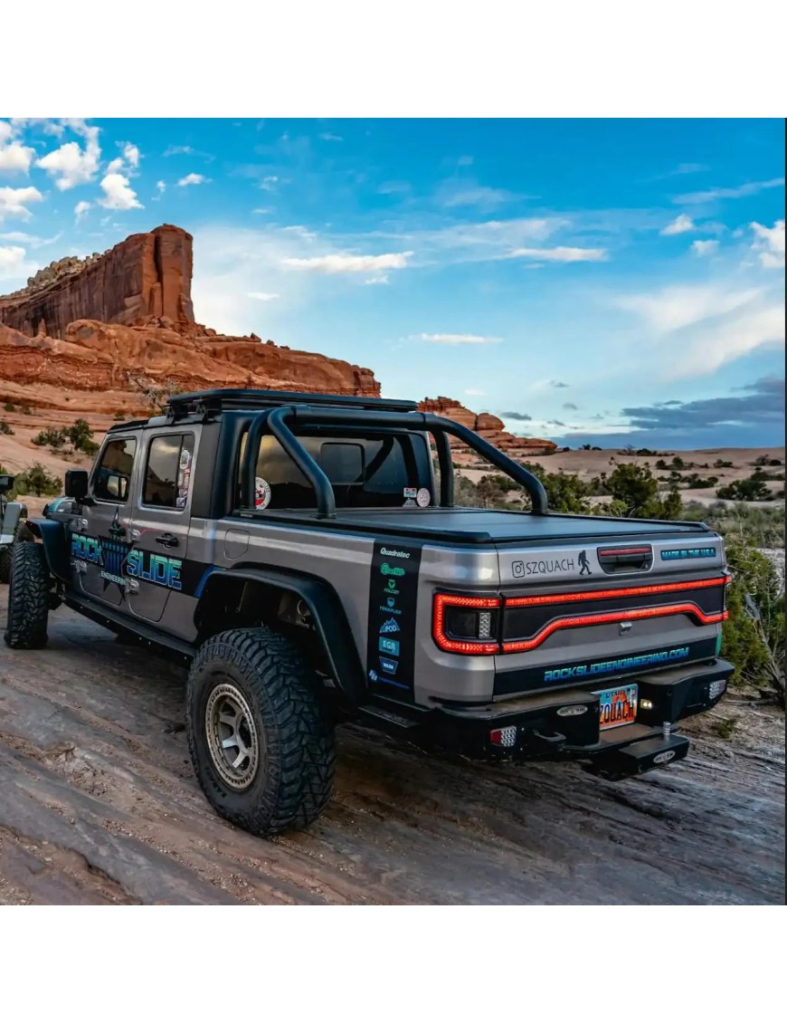 Lampa na klapę Racetrack Jeep Gladiator