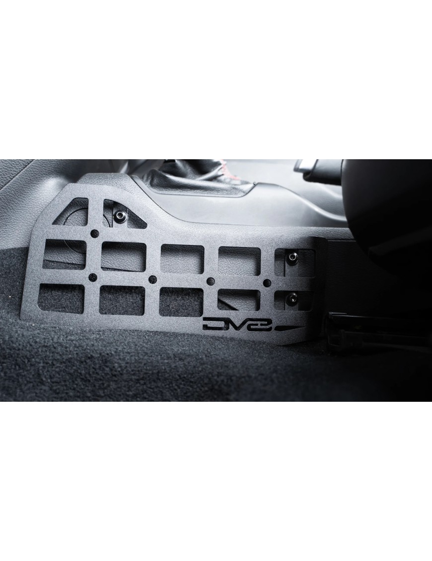 Panele molle przy konsoli zmiany biegów Jeep Wrangler JL