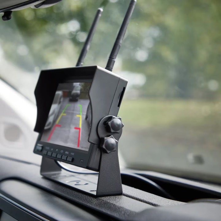 kamera cofania bezprzewodowa OSRAM ROADsight OWRCS7 (do 4 kamer) - ujęcie 2