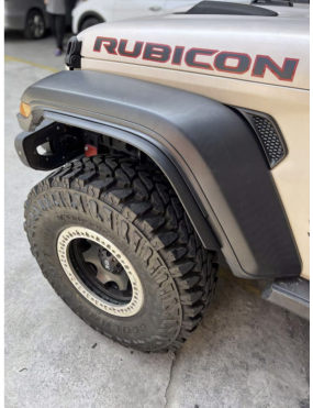 Listwy poszerzeń Jeep Wrangler JL JLU Rubicon USA | Fender Flares