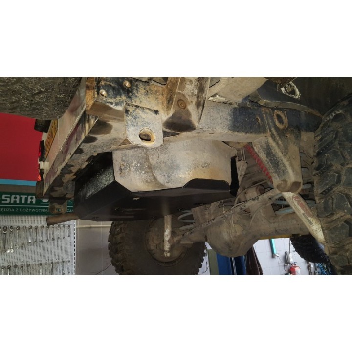 Osłona zbiornika paliwa STANDARD Nissan Patrol GU4 2005-2010 aluminiowa