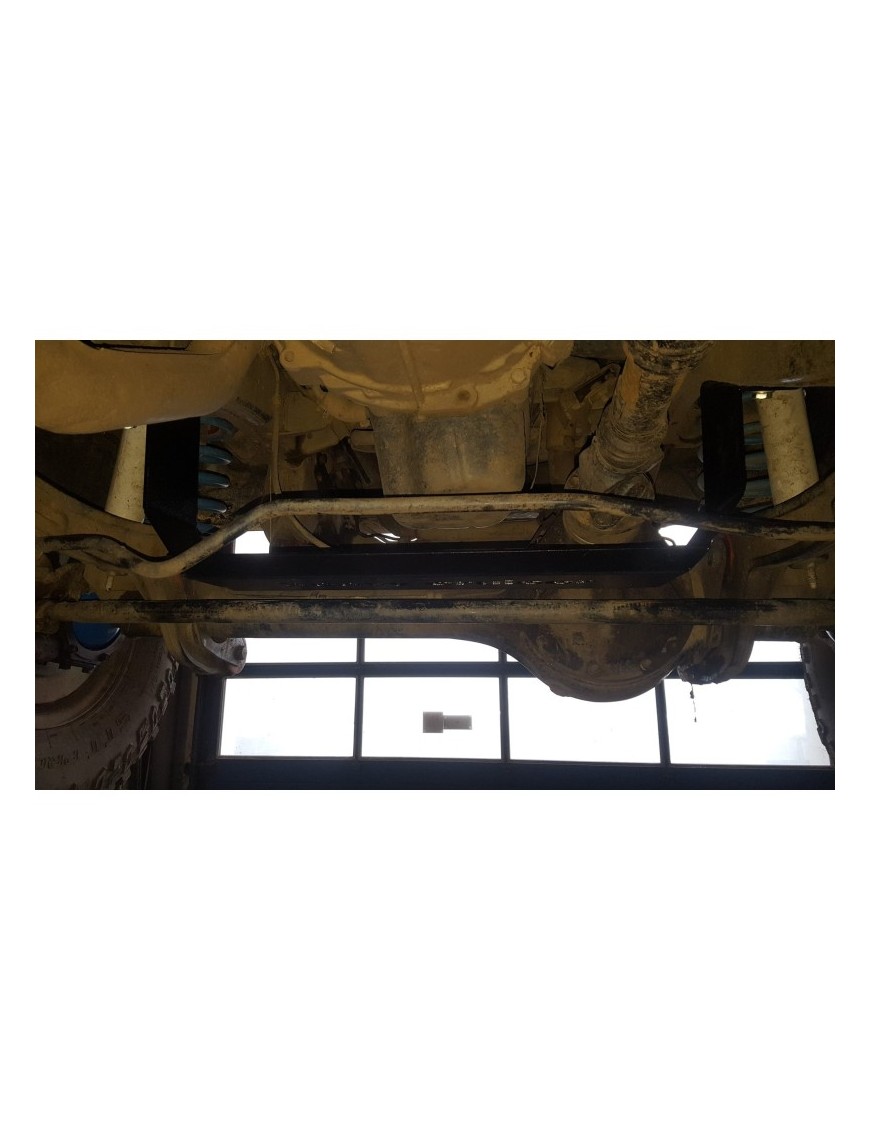 Osłona miski olejowej Nissan Patrol Y61 1998-2004 lift 3-4 cale