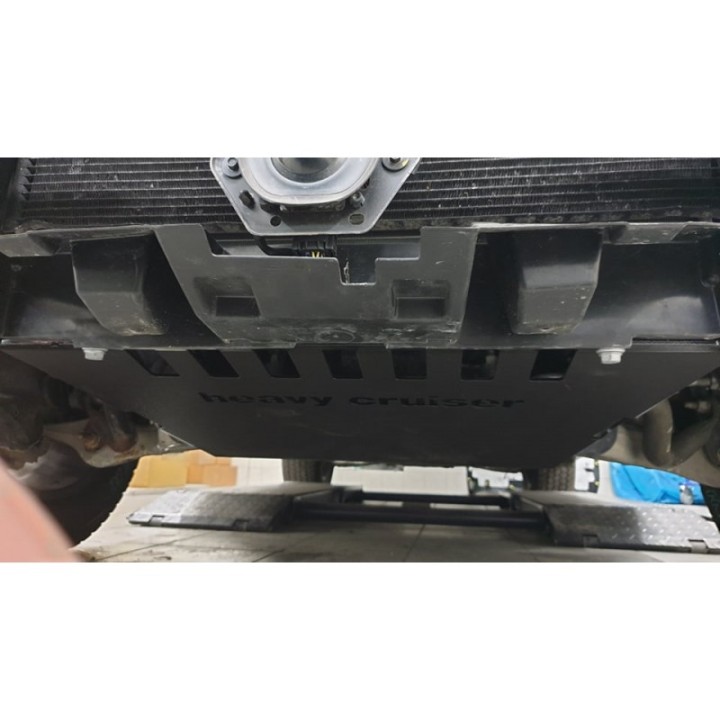 Osłona chłodnic, silnika i przedniego mostu OFFROAD Jeep Grand Cherokee WK2 2013-2020 aluminiowa