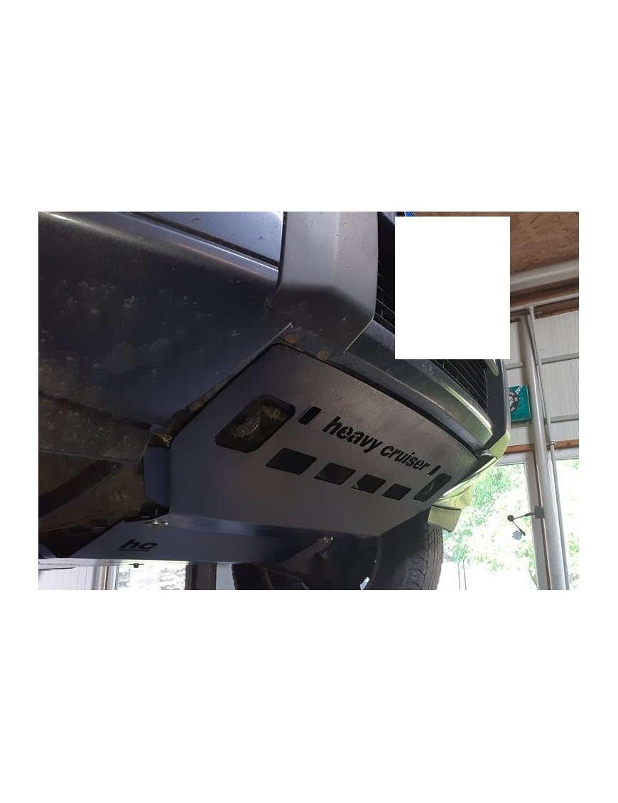 Osłona chłodnic i zderzaka przedniego Mitsubishi Pajero 4 / Montero 4 2006-2014 czerwona Osłona chłodnic i zderzaka przedniego Mitsubishi Pajero 4 / Montero 4 2006-2014 czerwona
