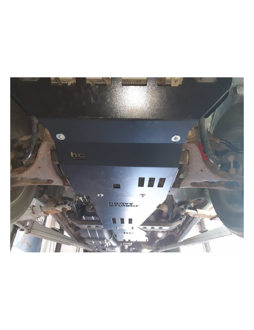 Osłona silnika i przedniego mostu Mitsubishi Pajero 4 / Montero 4 2006-2014 Osłona silnika i przedniego mostu Mitsubishi Pajero 4 / Montero 4 2006-2014