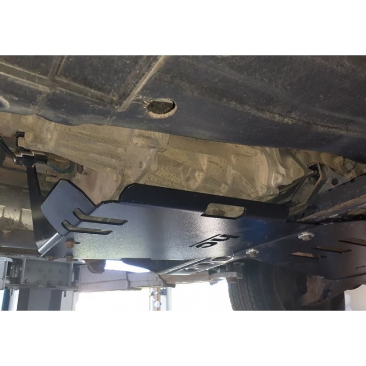 Osłona reduktora Mitsubishi Pajero 4 / Montero 4 2006-2014