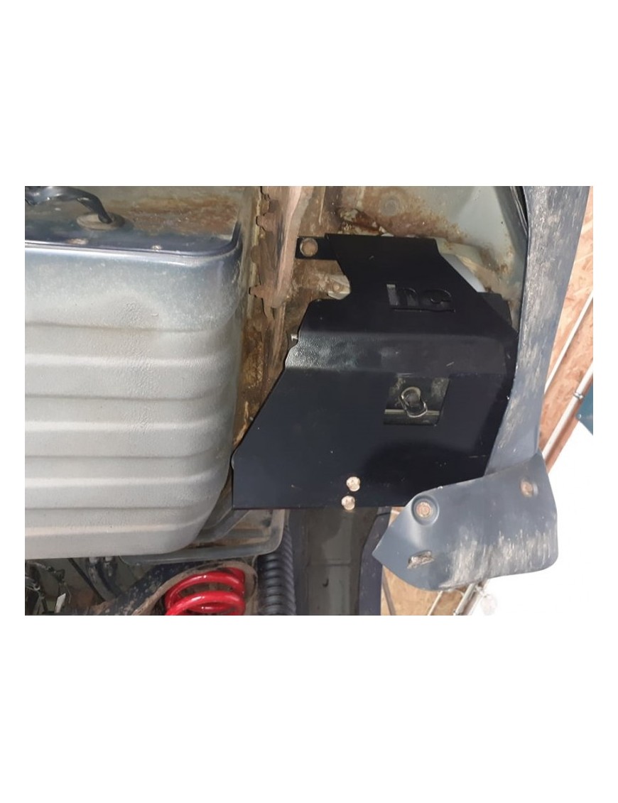 Osłona tylnej nagrzewnicy Mitsubishi Pajero 4 / Montero 4 2006-2014 long Osłona tylnej nagrzewnicy Mitsubishi Pajero 4 / Montero 4 2006-2014 long