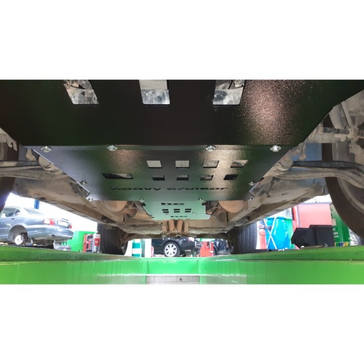 Komplet osłon układu napędowego Standard Range Rover L322 facelift 2009-2012 aluminiowy