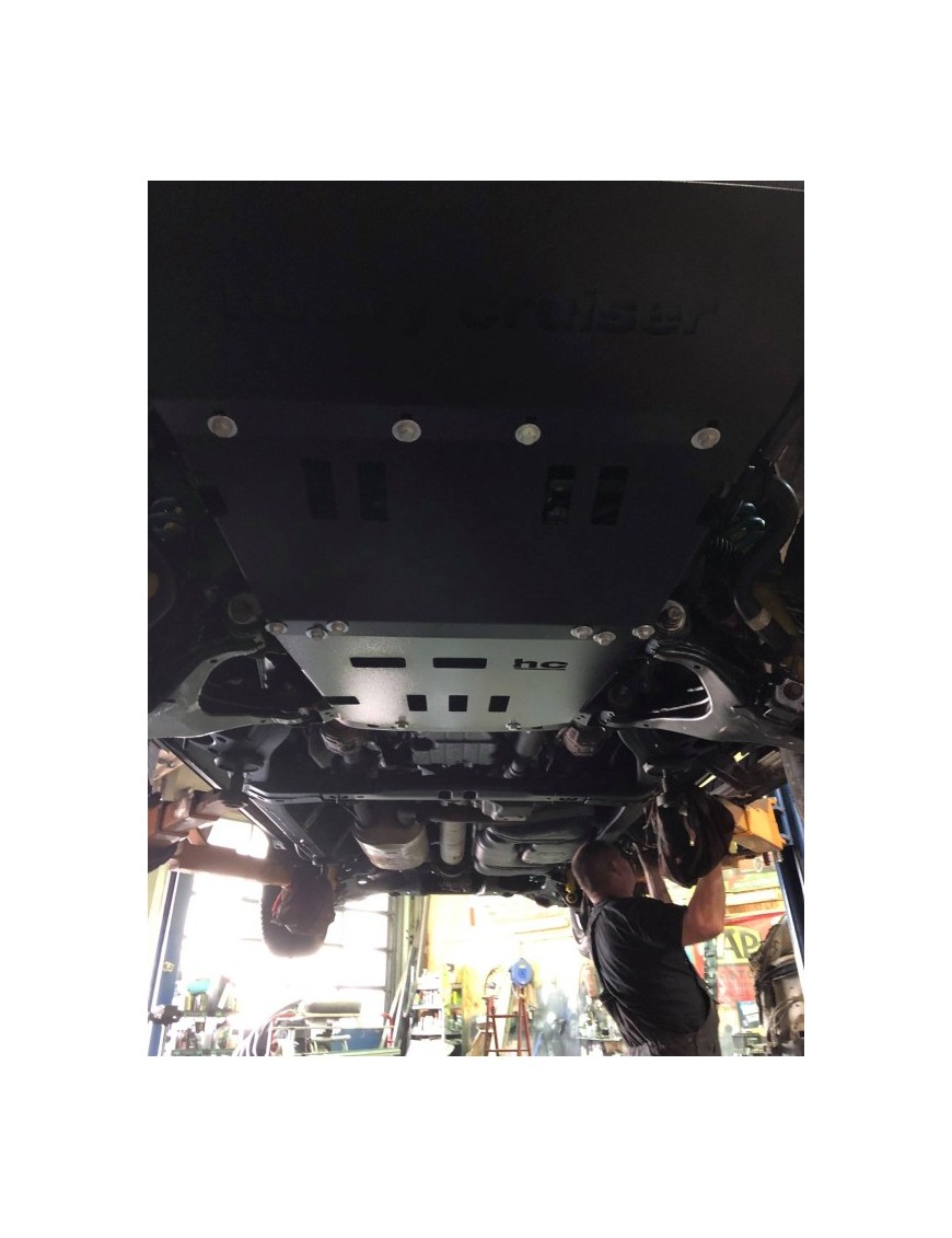 Osłona chłodnic , silnika i przedniego zderzaka Toyota Sequoia 2007-2014 Osłona chłodnic , silnika i przedniego zderzaka Toyota Sequoia 2007-2014