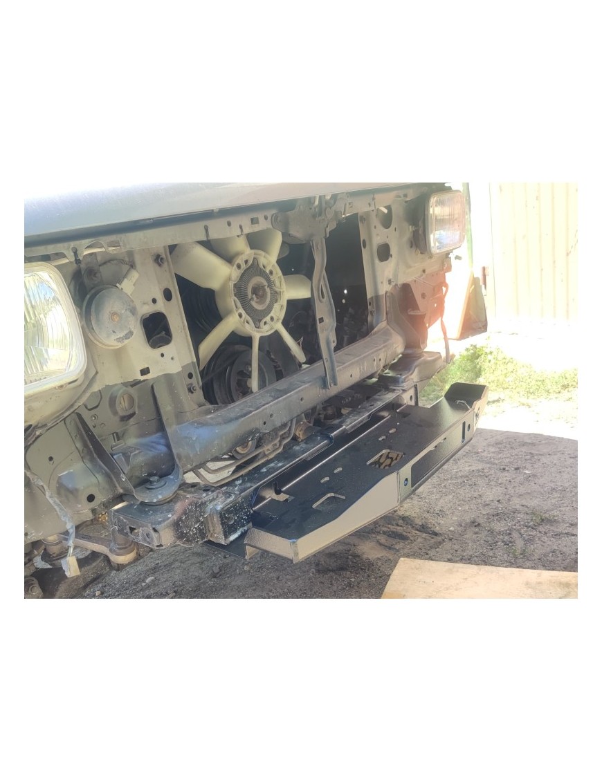Toyota Hilux V 1988-1997 płyta montażowa wyciągarki Toyota Hilux V 1988-1997 płyta montażowa wyciągarki