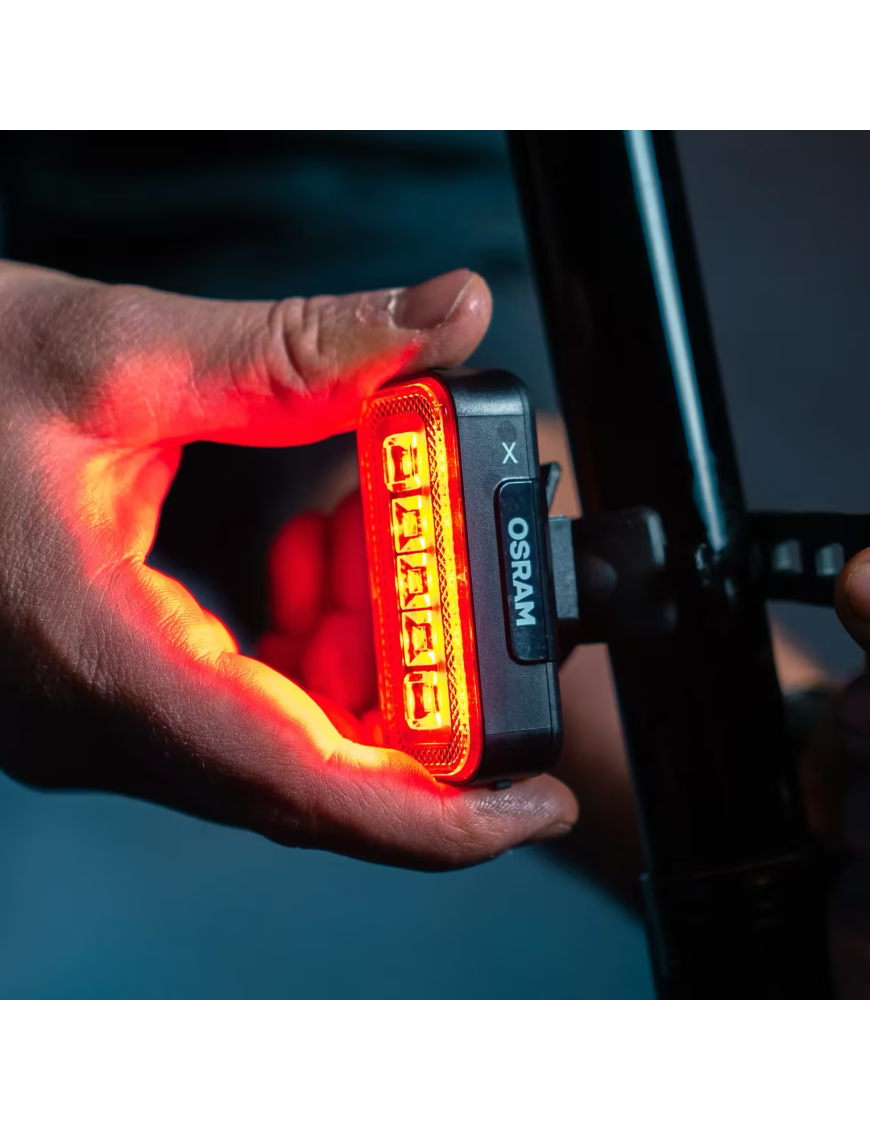 OSRAM LEDsBIKE X REAR – tylna lampka rowerowa LED z czujnikiem hamowania, USB-C, IP54