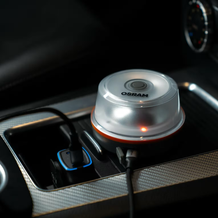 OSRAM LEDguardian ROAD FLARE Signal TA20 NXT LEDSL107 – lampa ostrzegawcza LED 360°, USB-C - ujęcie 10