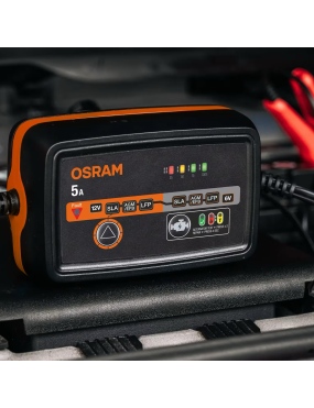 OSRAM BATTERYcharge 1005 – inteligentny prostownik 5 A, 6/12 V, 4–120 Ah