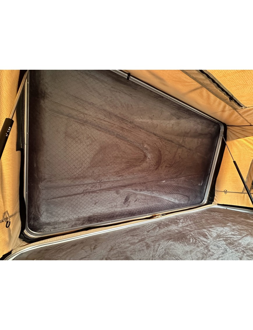 Escape VARIO 210 – namiot dachowy 4–5 osób, piaskowy, biała pokrywa