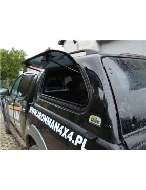 Zabudowa skrzyni ładunkowej Ironman 4x4 ABS z oknami uchylnymi — Mitsubishi L200 od 2006