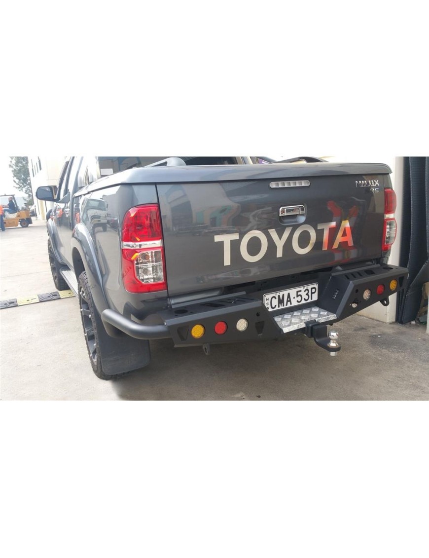 Zderzak tylny stalowy EFS z orurowaniem i światłami LED — Toyota Hilux Vigo 2005-2015