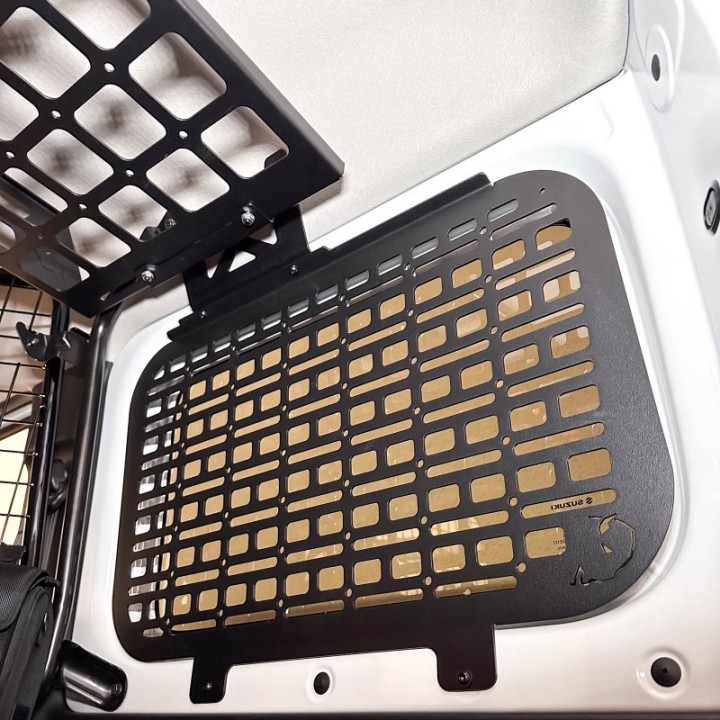 Panel Wewnętrzny MOLLE - Jimny IV (JB74, 2018+) - Strona: Prawa Bison Gear - ujęcie 3