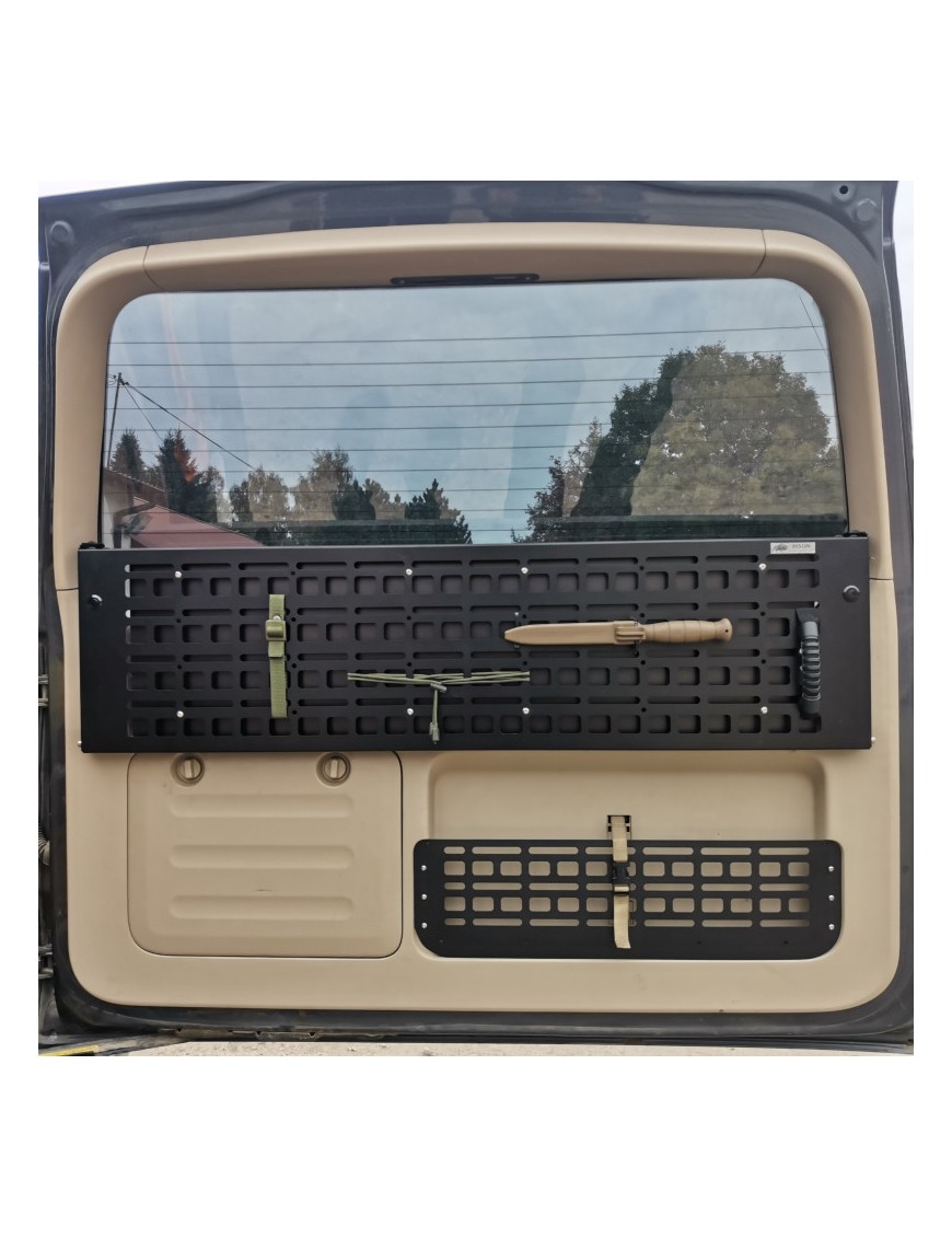 Kratka na Drzwi Bagażnika - LC120/GX470