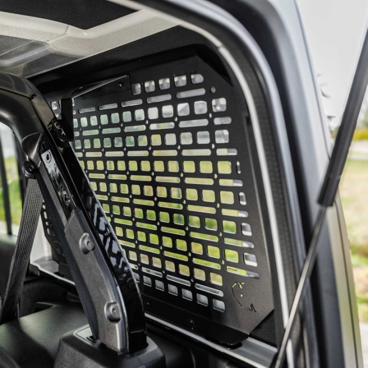 Panel Wewnętrzny MOLLE - Wrangler JLU - Strona: Lewa Bison Gear - ujęcie 7