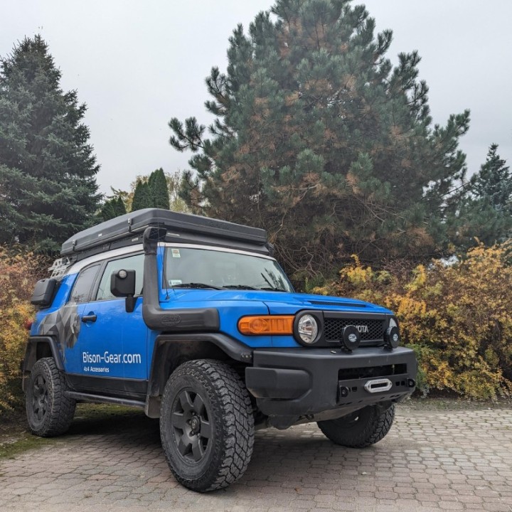 Zderzak pod Wyciągarkę - FJ Cruiser Bison Gear - ujęcie 7
