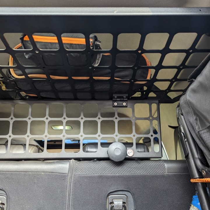 Przegroda bagażnika Bison Gear (sama przegroda) - Toyota FJ Cruiser - ujęcie 3
