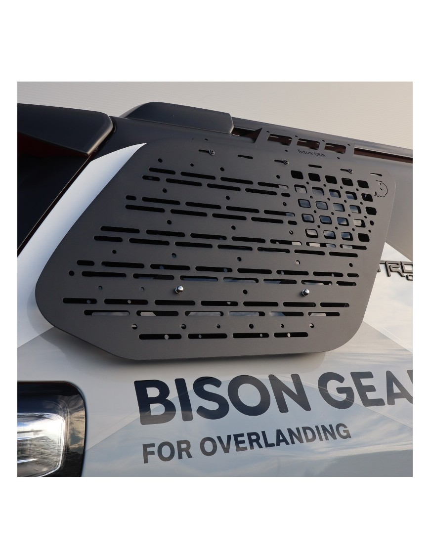 Zewnętrzny panel MOLLE Bison Gear - Toyota 4Runner 5. gen. - Strona: Prawa, Bagażnik niskoprofilowy