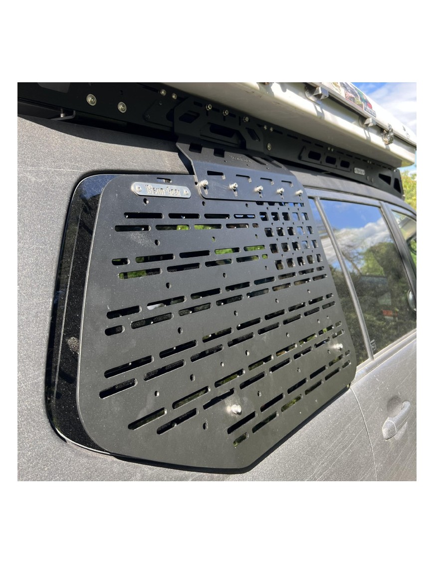 Panel Zewnętrzny MOLLE - LC120/GX470 - Strona: Prawa