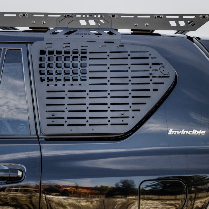 Panel Zewnętrzny MOLLE - LC150/GX460 - Strona: Lewa Bison Gear - ujęcie 2