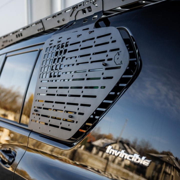 Panel Zewnętrzny MOLLE - LC150/GX460 - Strona: Lewa Bison Gear - ujęcie 7