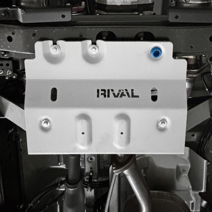 Osłona reduktora Rival — aluminium 6 mm — Toyota Land Cruiser 76 i 79 od 2023 - ujęcie 2