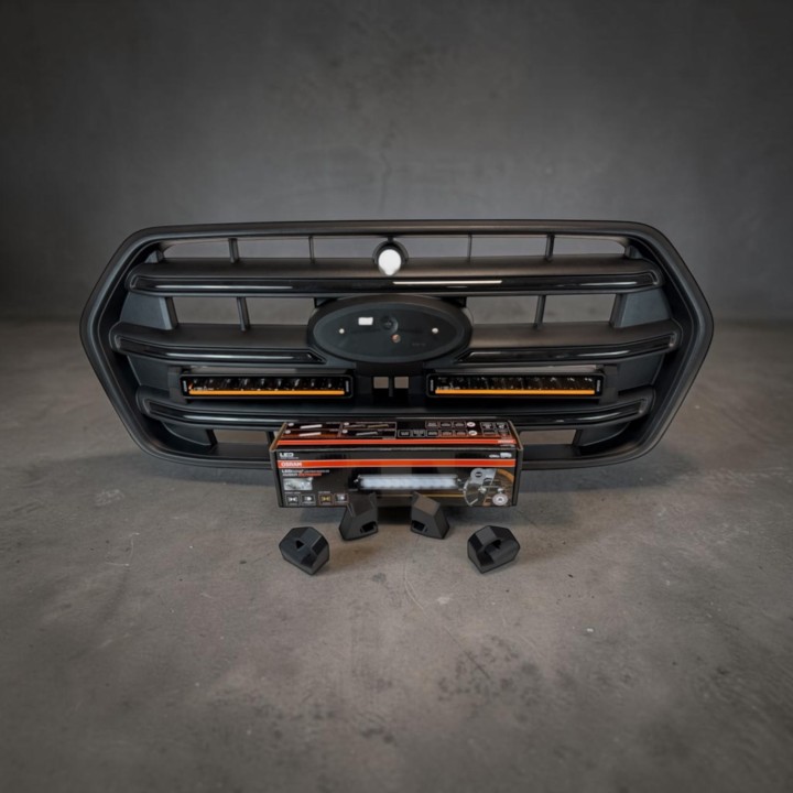 Mocowania lamp LED w atrapę ORAX Systems — Ford Transit V363 po liftingu od 2019 (pod OSRAM MX250-CB) - ujęcie 3