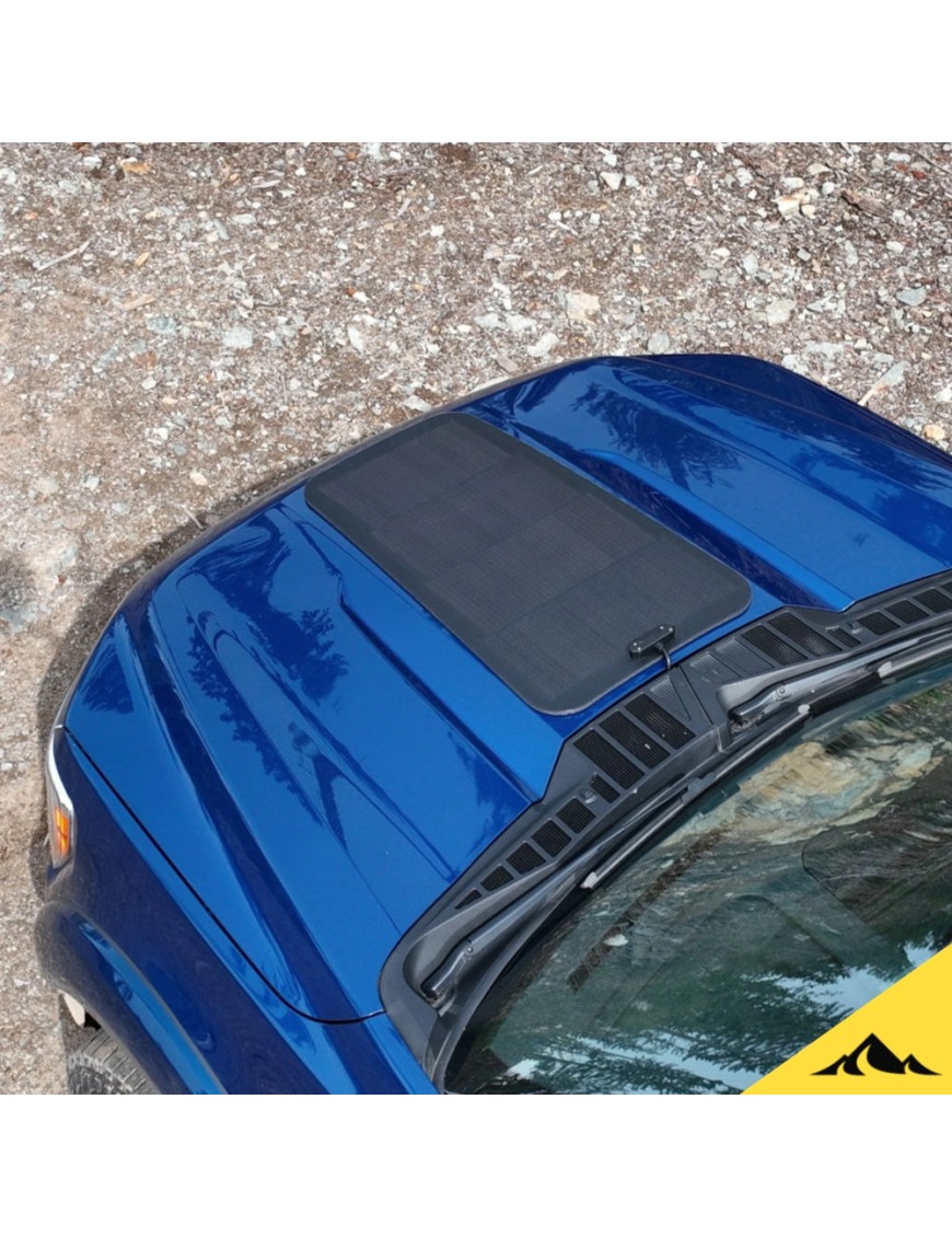 Cascadia 4x4 VSS System™ 2.0 CHF154 — panel solarny na maskę Ford F-150 2021–2026 i Super Duty 2017–2026