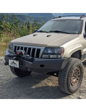 Cascadia 4x4 Flipster V3 CHF101 — uchylny uchwyt tablicy rejestracyjnej przed wyciągarką