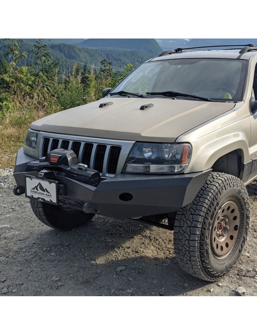 Cascadia 4x4 Flipster V3 CHF101 — uchylny uchwyt tablicy rejestracyjnej przed wyciągarką